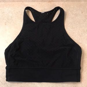 Women’s Lululemon high neck sports bra size 6
